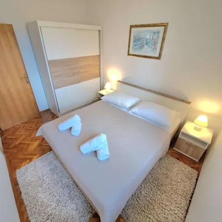 Apartman Kresan Soline *