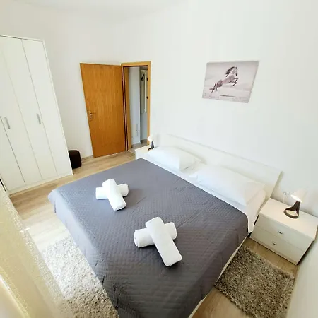 Kresan Soline Apartamento *