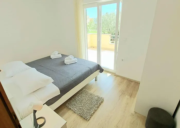 아파트 Kresan Soline Sukošan